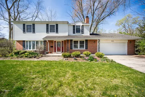 842 Bradoc St, Chicago Heights, IL 60411