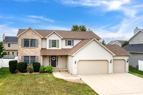 3171 Fire Fly Dr, Normal, IL 61761