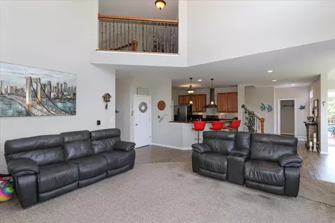 Other - 407 W Amberside Dr, Elgin, IL 60124 photo 4 of 10