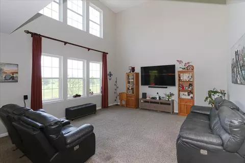 Living - 407 W Amberside Dr, Elgin, IL 60124 photo 1 of 3