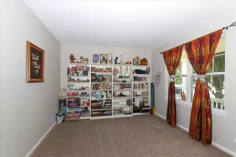 Other - 407 W Amberside Dr, Elgin, IL 60124 photo 2 of 10