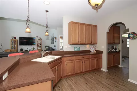Kitchen - 407 W Amberside Dr, Elgin, IL 60124 photo 4 of 4