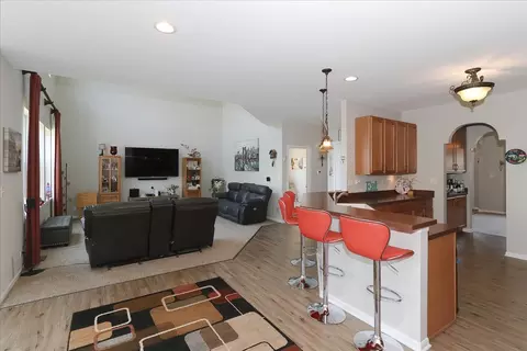 Other - 407 W Amberside Dr, Elgin, IL 60124 photo 5 of 10