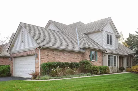 1789 Camden Dr, Glenview, IL 60025