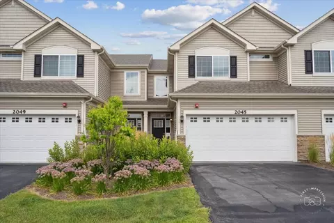 2045 Stuttle Rd, Batavia, IL 60510
