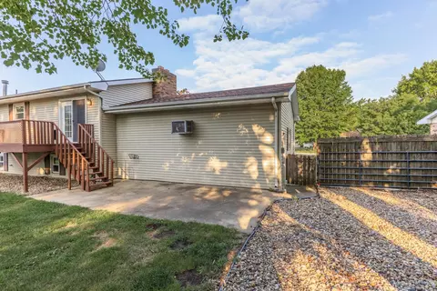 1102 N Oak St, Normal, IL 61761 photo 40