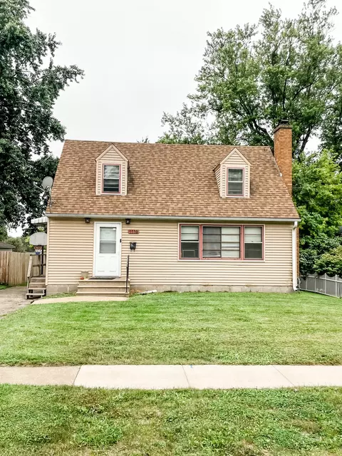 1119 N 13th St, Dekalb, IL 60115