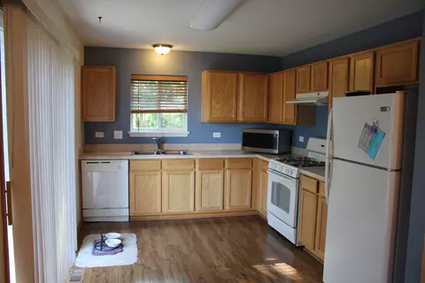 Kitchen - 203 Keller St, Plano, IL 60545 photo 1 of 3