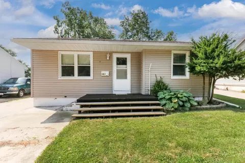 307 12 E Baker St, Bloomington, IL 61701