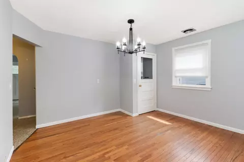 307 12 E Baker St, Bloomington, IL 61701 photo 11