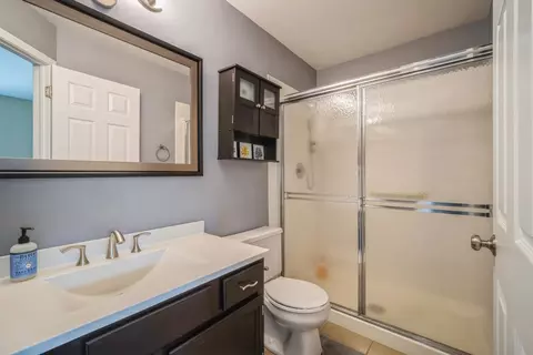Bath - 1404 Ashton Ct #D2, Wheeling, IL 60090 photo 2 of 2