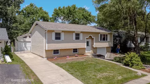 1521 Birch Ave, Hanover Park, IL 60133
