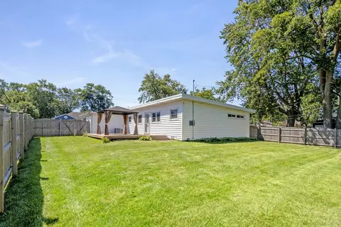 Exterior - 613 Orchard Ln, Beecher, IL 60401 photo 3 of 3