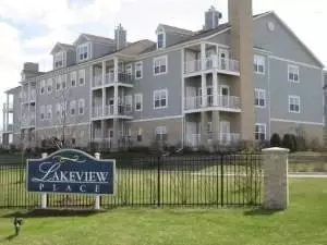 1251 W Lake St #106, Addison, IL 60101