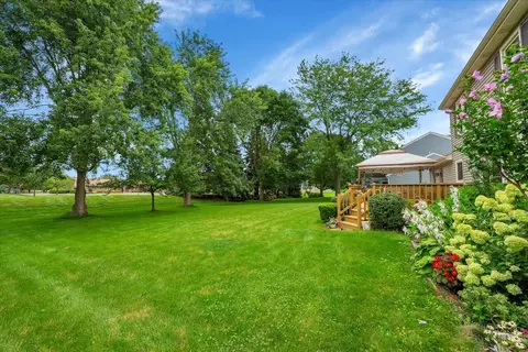 5830 Constitution Ave, Gurnee, IL 60031 photo 38