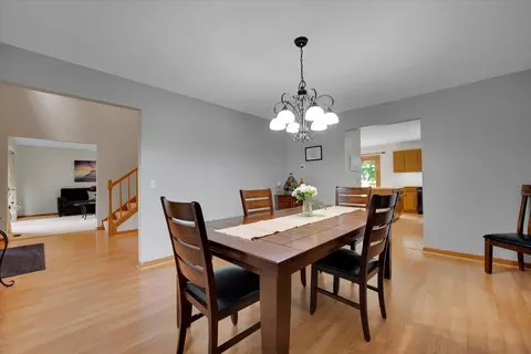 5830 Constitution Ave, Gurnee, IL 60031 photo 6
