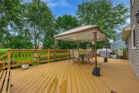 5830 Constitution Ave, Gurnee, IL 60031 photo 37