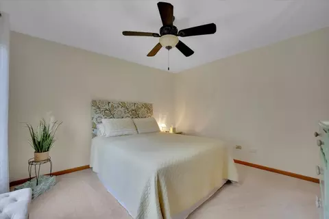 5830 Constitution Ave, Gurnee, IL 60031 photo 23