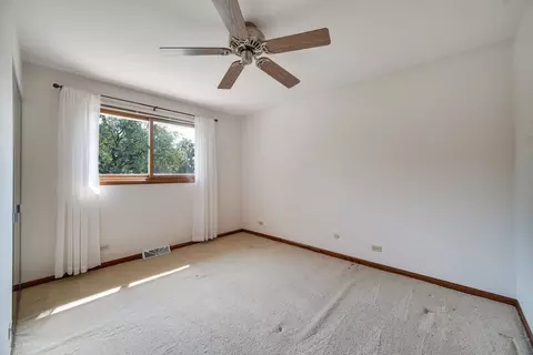 Bedroom - 19613 Pheasant Ln, Mokena, IL 60448 photo 2 of 3