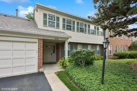 1600 Stratford Ct #D1, Wheeling, IL 60090