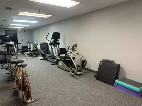 711 S River Rd #206, Des Plaines, IL 60016 photo 31