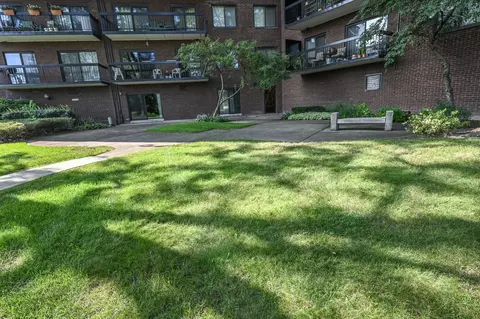 711 S River Rd #206, Des Plaines, IL 60016 photo 25