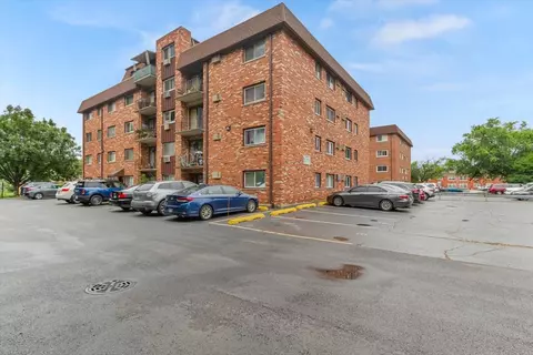 7110 W 93rd Pl #4C, Oak Lawn, IL 60453