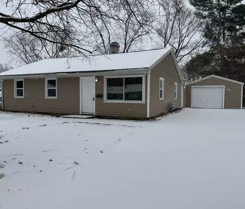 1416 Holly Hill Dr, Champaign, IL 61821