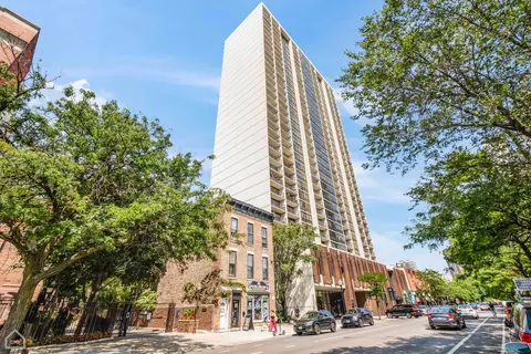 1636 N Wells St #2407, Chicago, IL 60614