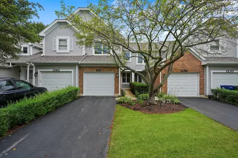 1241 Rhodes Ln #1241, Naperville, IL 60540