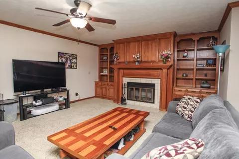 410 N Grove St, Normal, IL 61761 photo 11