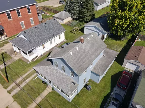 View/Area - 712 E Superior St, Ottawa, IL 61350 photo 2 of 5