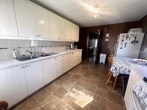 Kitchen - 712 E Superior St, Ottawa, IL 61350 photo 1 of 4