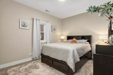 Bedroom - 4211 Clinton Ave, Stickney, IL 60402 photo 3 of 3