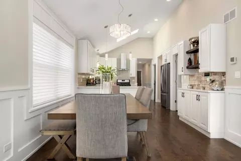 Dining - 4211 Clinton Ave, Stickney, IL 60402 photo 2 of 2
