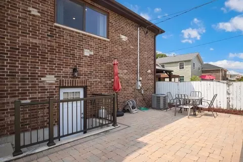 Exterior - 4211 Clinton Ave, Stickney, IL 60402 photo 2 of 6