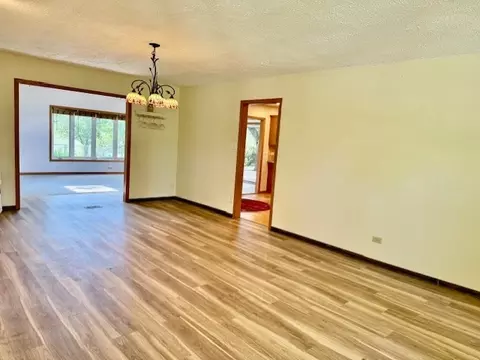 Other - 531 Harvard Ln, Hoffman Estates, IL 60169 photo 1 of 8