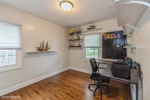 7036 Garden Ln, Bridgeview, IL 60455 photo 14