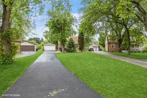 7036 Garden Ln, Bridgeview, IL 60455 photo 4