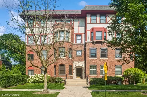 1003 Hinman Ave #3S, Evanston, IL 60202