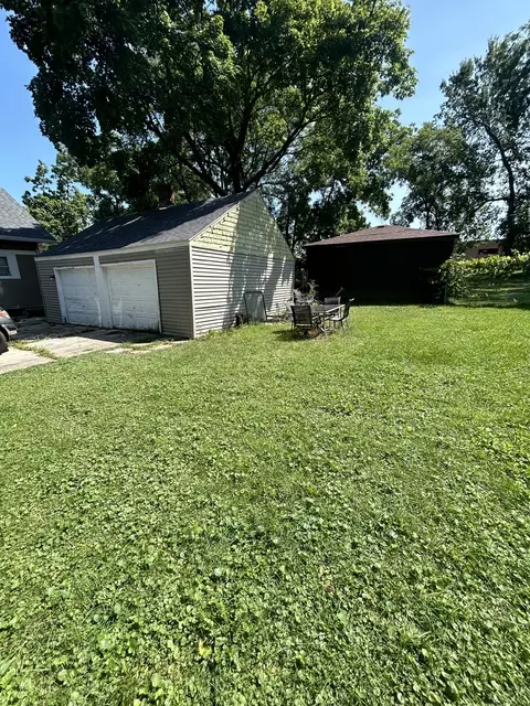 617 Mcclure Ave, Elgin, IL 60123 photo 5