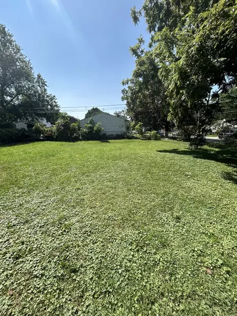 617 Mcclure Ave, Elgin, IL 60123 photo 6