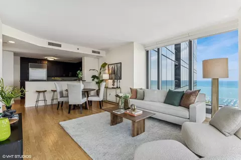 Living - 60 E Monroe St #4904, Chicago, IL 60603 photo 3 of 6