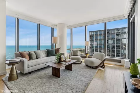 Living - 60 E Monroe St #4904, Chicago, IL 60603 photo 1 of 6