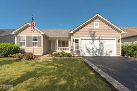 517 Homeview Dr, Oswego, IL 60543