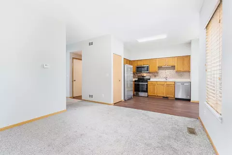Living - 13950 Edgewater Ct, Plainfield, IL 60544 photo 4 of 5
