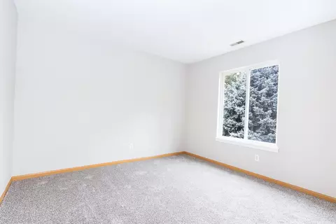 Bedroom - 13950 Edgewater Ct, Plainfield, IL 60544 photo 2 of 3