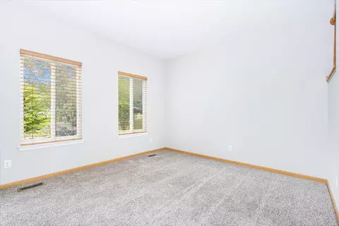 Living - 13950 Edgewater Ct, Plainfield, IL 60544 photo 5 of 5