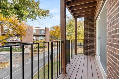 Exterior - 1575 Sandpebble Dr #217, Wheeling, IL 60090 photo 1 of 4