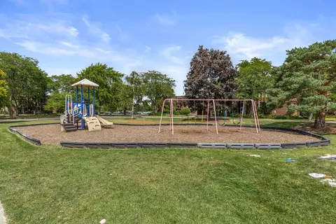 Other - 1575 Sandpebble Dr #217, Wheeling, IL 60090 photo 6 of 8